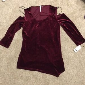 Maroon velvet cold shoulder shirt